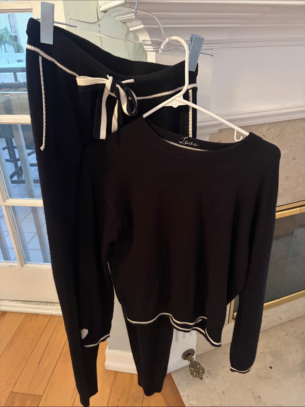 Splendid Black Crewneck Sweater & Drawstring Pants with Ivory Trim